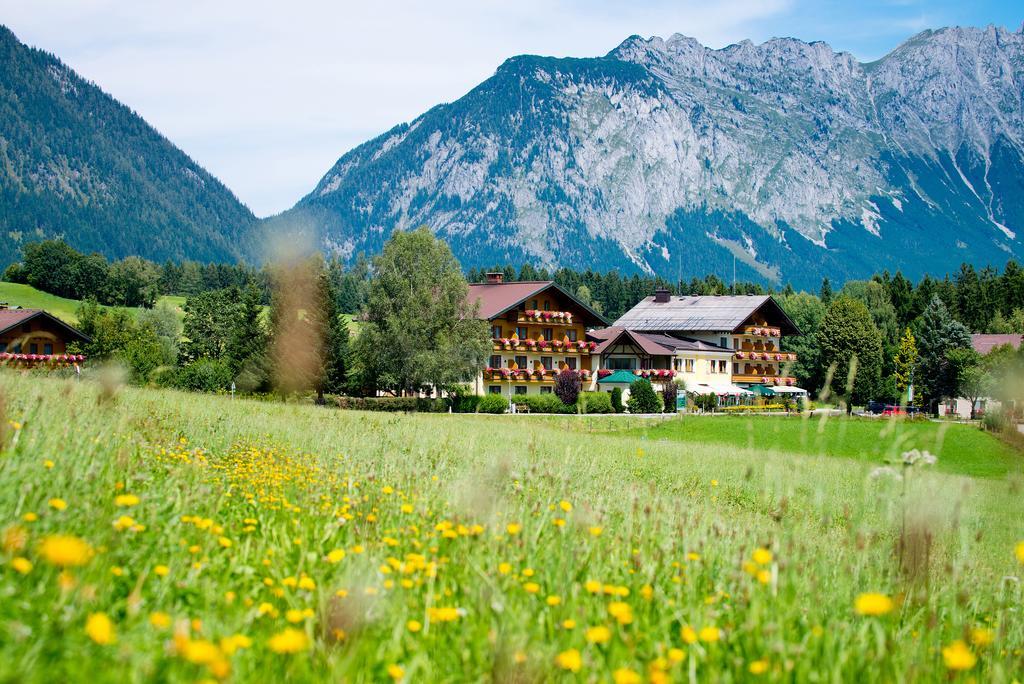 Landhotel Haeuserl Im Wald Гребмінг Екстер'єр фото